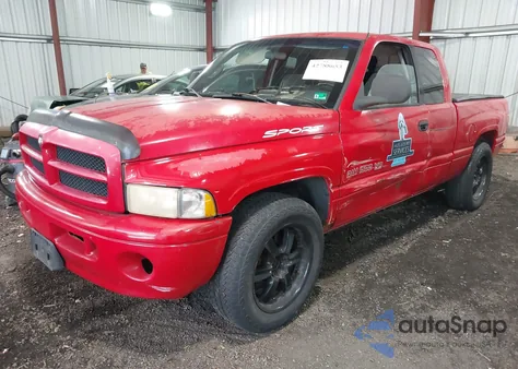 2000 Dodge Ram 1500 St z USA, uszkodzony, nr VIN 1B7HC13Y1YJ166468